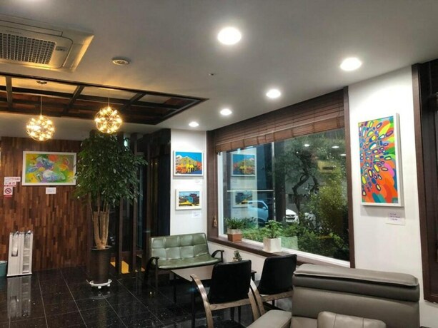 Imagen de los interiores del Hotel Venezia Tourist. Foto 27