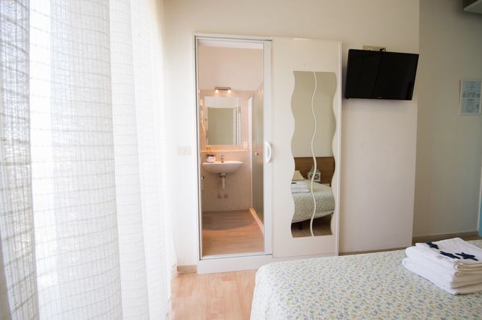 Imagen de la habitación del Hotel Venezuela, Lido Di Jesolo. Foto 3
