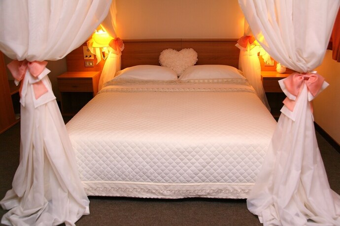 Imagen general del Hotel Venice, Artëm. Foto 9