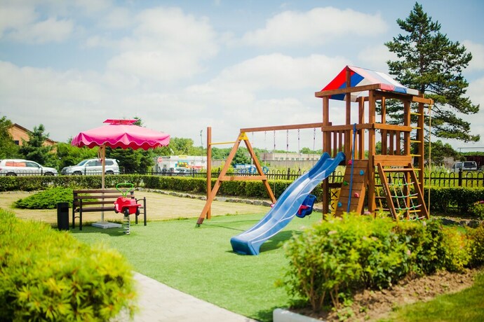 Imagen de los exteriores del Hotel Venice, Artëm. Foto 31