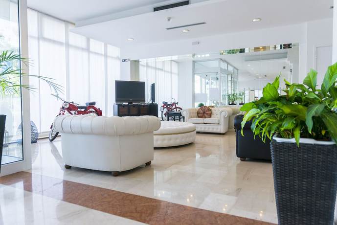 Imagen de los interiores del Hotel Venice, Barbano. Foto 19