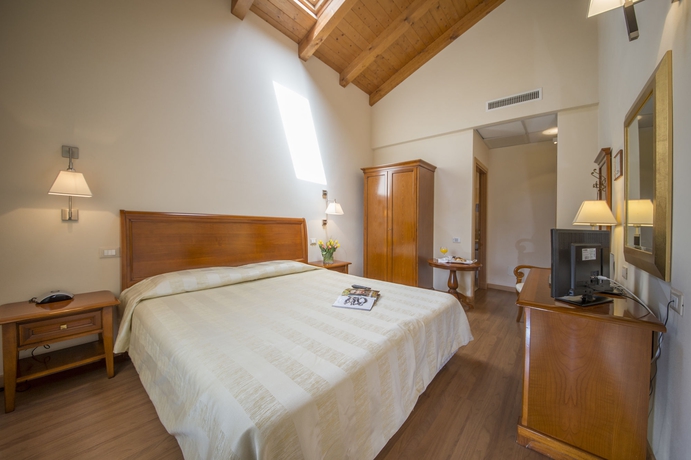 Imagen de la habitación del Hotel Venice Resort Airport. Foto 8