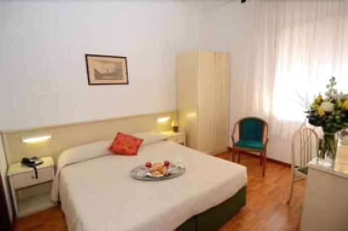 Imagen de la habitación del Hotel Venice San Giuliano. Foto 12