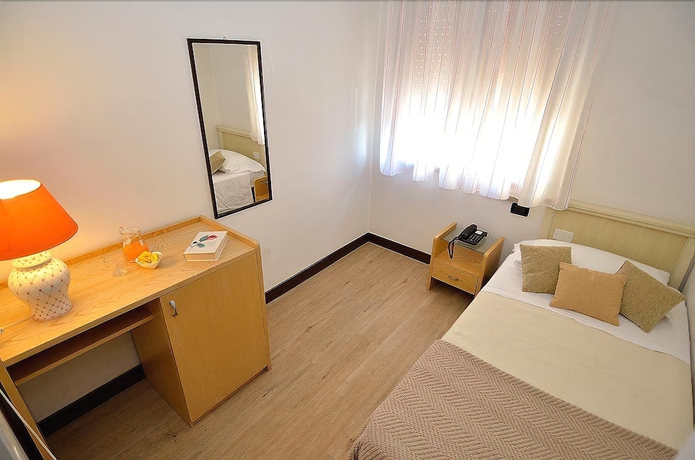 Imagen de la habitación del Hotel Venice San Giuliano. Foto 15