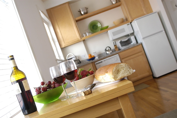 Imagen de la habitación del Hotel Venice Suites. Foto 5