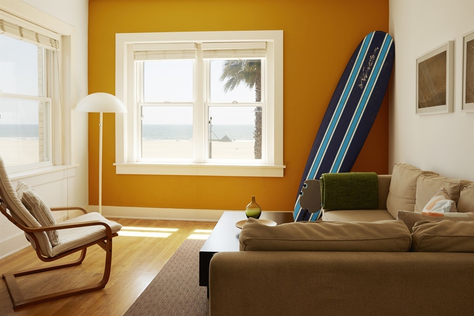 Imagen de los interiores del Hotel Venice Suites. Foto 16