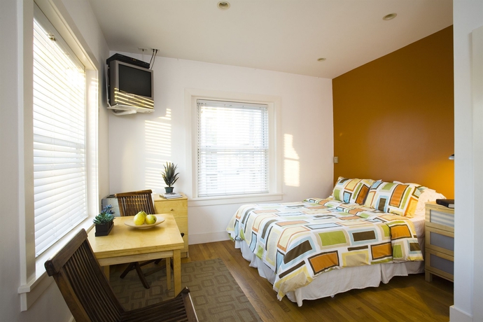 Imagen de la habitación del Hotel Venice Suites. Foto 12