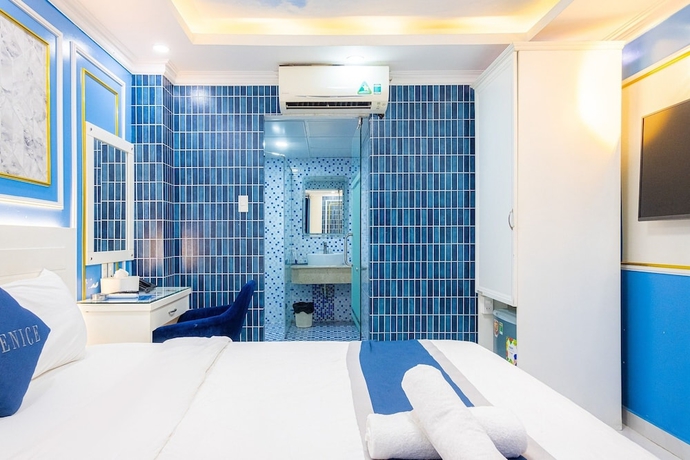 Imagen de la habitación del Hotel Venice, X&atilde; B&igrave;nh Hưng. Foto 3