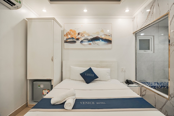 Imagen de la habitación del Hotel Venice, X&atilde; B&igrave;nh Hưng. Foto 6