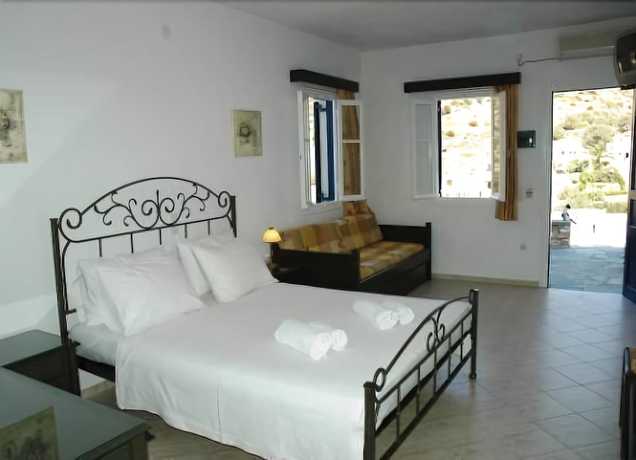 Imagen de la habitación del Hotel Venikouas. Foto 7