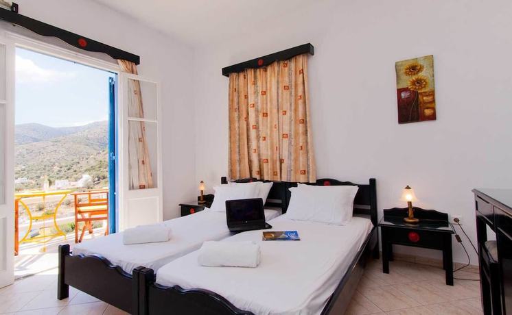 Imagen de la habitación del Hotel Venikouas. Foto 9