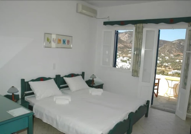 Imagen de la habitación del Hotel Venikouas. Foto 10