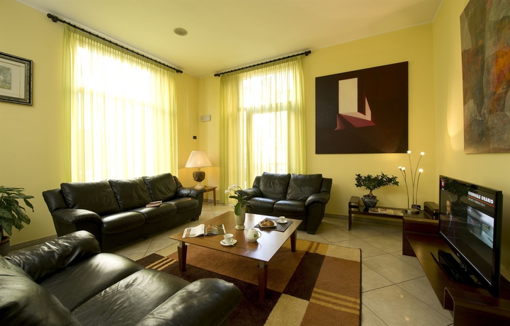 Imagen de los interiores del Hotel Venini. Foto 14