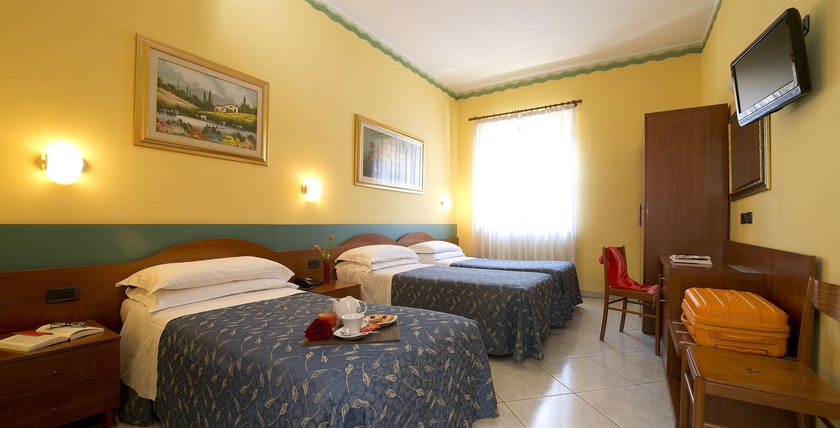 Imagen de la habitación del Hotel Venini. Foto 7