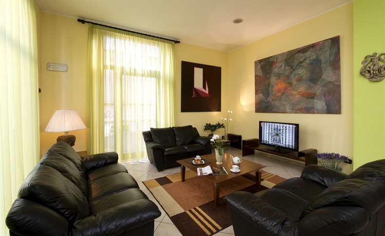 Imagen de los interiores del Hotel Venini. Foto 16