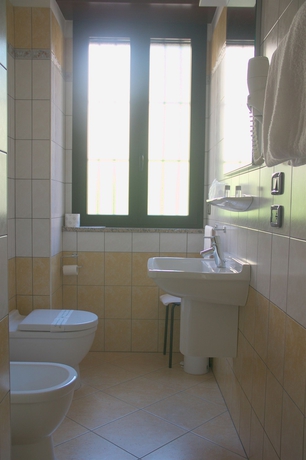 Imagen de la habitación del Hotel Venini. Foto 12