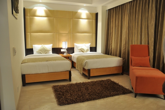 Imagen de los interiores del Hotel Venizia Sarovar Portico. Foto 14