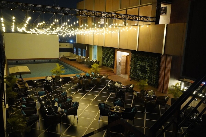 Imagen de la piscina del Hotel Vennington Court. Foto 18