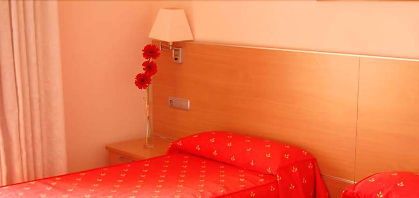 Imagen de la habitación del Hotel Vent De Mar. Foto 5