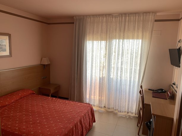 Imagen de la habitación del Hotel Vent De Mar. Foto 10