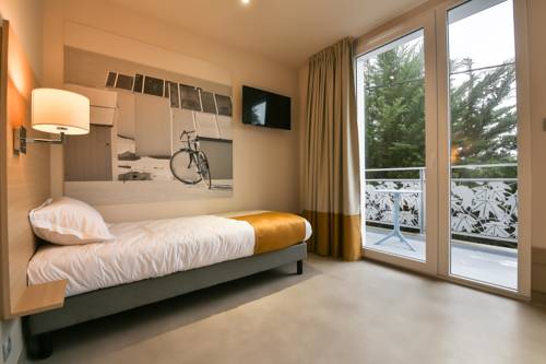 Imagen de la habitación del Hotel Vent D'eden Park. Foto 6