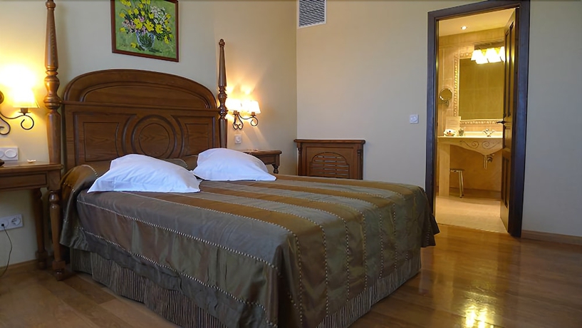 Imagen de la habitación del Hotel Venta Juanilla. Foto 9