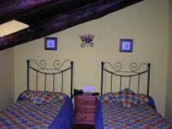 Imagen de la habitación del Hotel Venta Liara. Foto 7