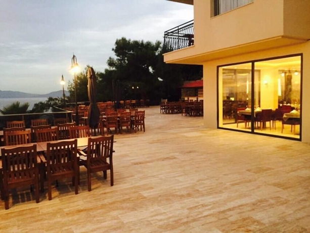 Imagen del bar/restaurante del Hotel Venti Luxury. Foto 5