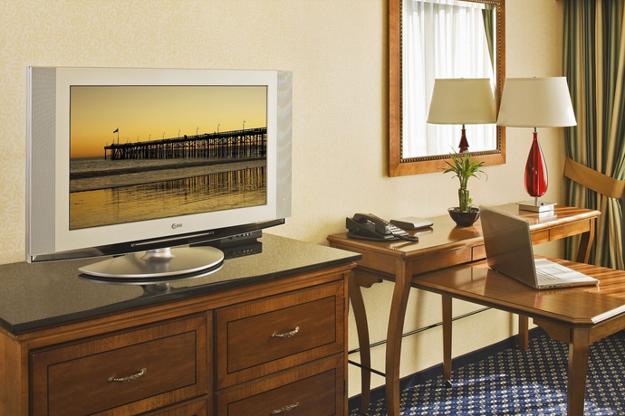 Imagen de la habitación del Hotel Ventura Beach Marriott. Foto 8