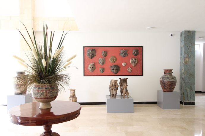 Imagen de los interiores del Hotel Ventura. Foto 19