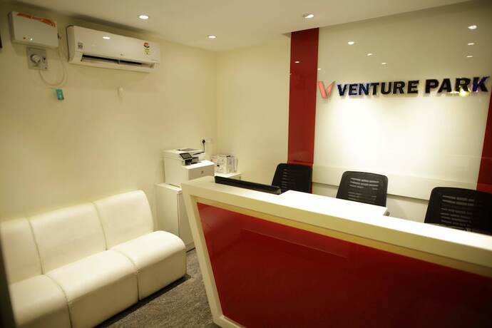 Imagen de los interiores del Hotel Venture Park, Omr, Thoraipakkam, Chennai. Foto 19