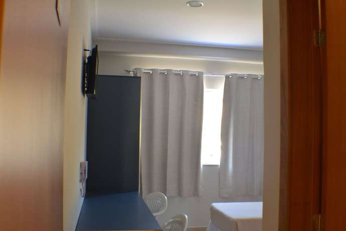 Imagen de la habitación del Hotel Venturim. Foto 5