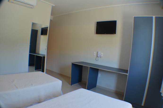 Imagen de la habitación del Hotel Venturim. Foto 12