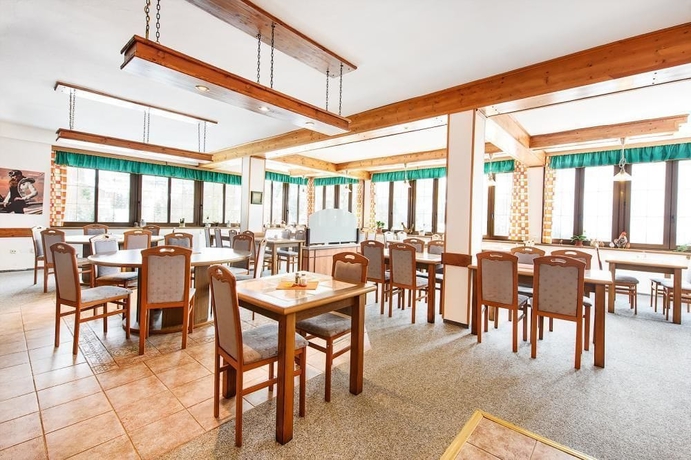 Imagen del bar/restaurante del Hotel Venu?e. Foto 5