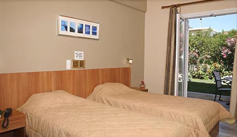 Imagen de la habitación del Hotel Venus And Suites. Foto 15