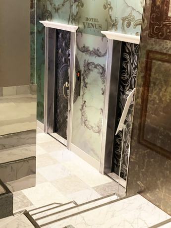 Imagen de los interiores del Hotel Venus Neo - Adults Only. Foto 19