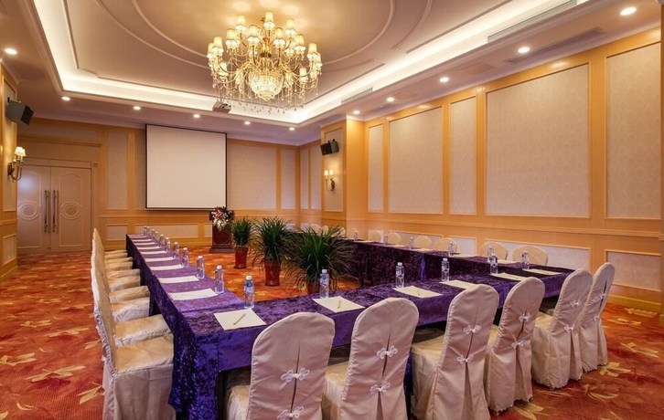 Imagen de los interiores del Hotel Venus Royal - Foshan. Foto 3