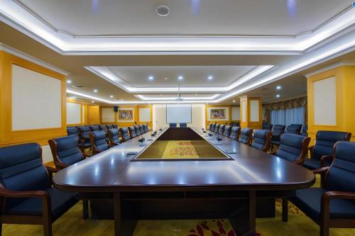 Imagen general del Hotel Venus Royal Guilin Airport Wuyue Wanda Plaza. Foto 11