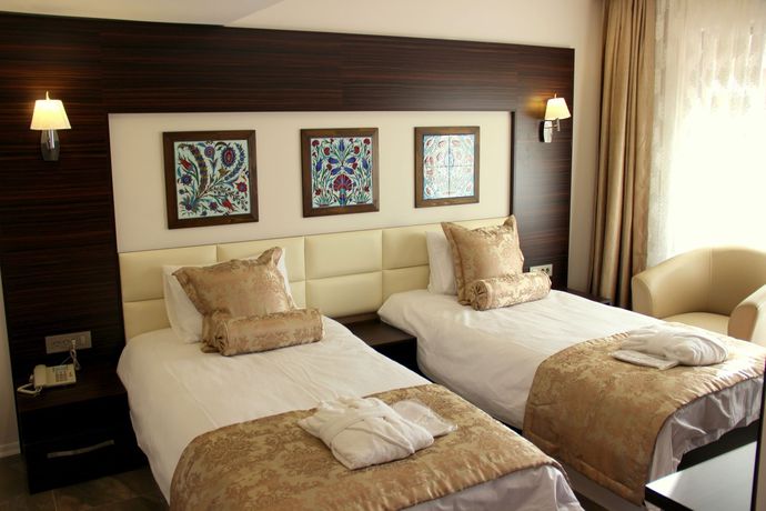 Imagen de la habitación del Hotel Venus Suite. Foto 6