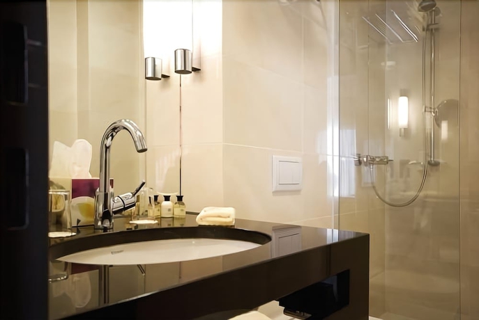 Imagen de la habitación del Hotel Venusberghotel. Foto 9