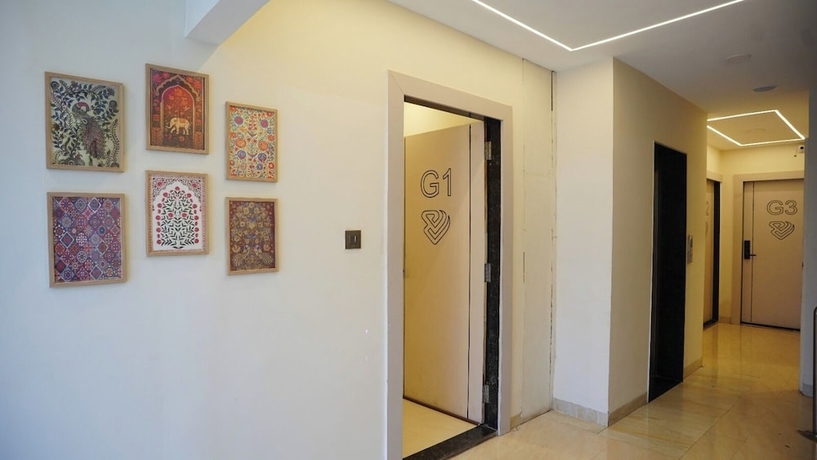 Imagen de los interiores del Hotel Venzaa Inn. Foto 14
