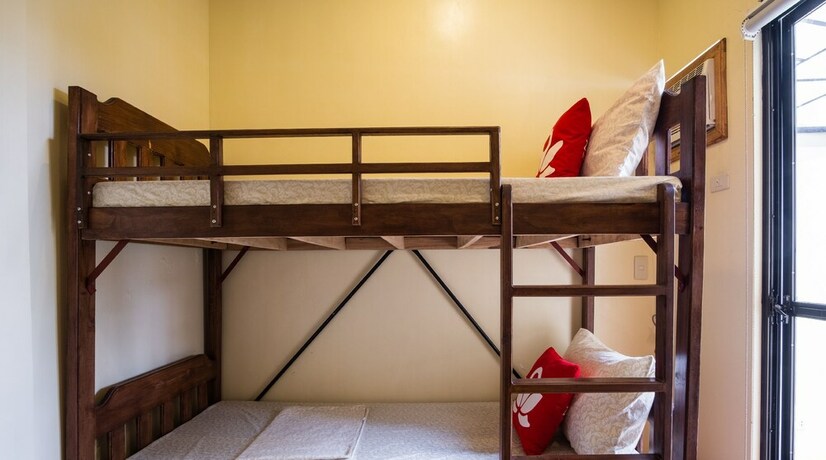 Imagen de la habitación del Hotel Ver Amare Place Baler By Zen Rooms. Foto 2