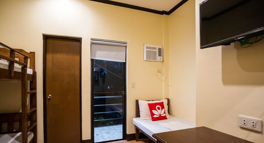 Imagen de la habitación del Hotel Ver Amare Place Baler By Zen Rooms. Foto 15