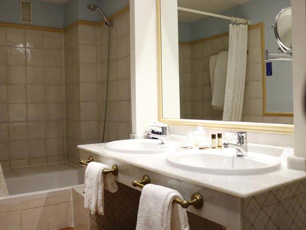 Imagen de la habitación del Hotel Veracruz, Utrera. Foto 8