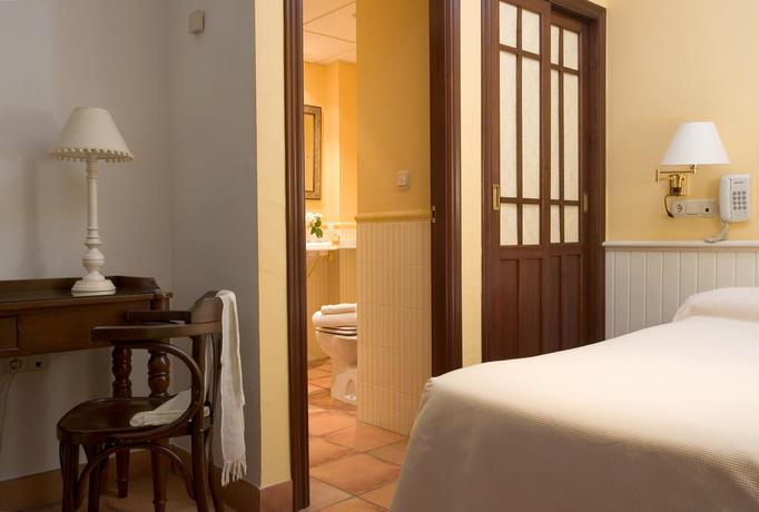 Imagen de la habitación del Hotel Veracruz, Utrera. Foto 9