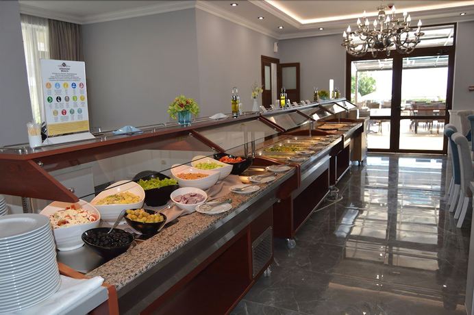 Imagen del bar/restaurante del Hotel Veramar Beach. Foto 3