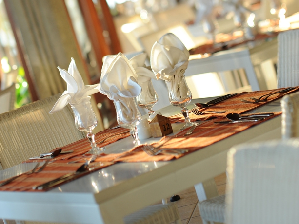 Imagen del bar/restaurante del Hotel Veranda Grand Baie and Spa. Foto 4