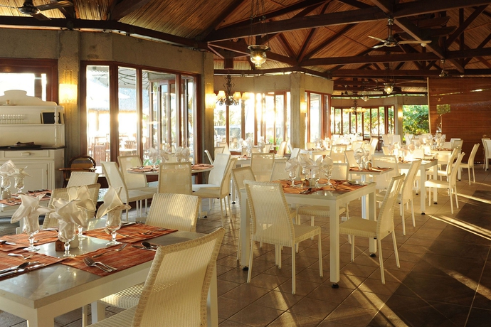 Imagen del bar/restaurante del Hotel Veranda Grand Baie and Spa. Foto 6