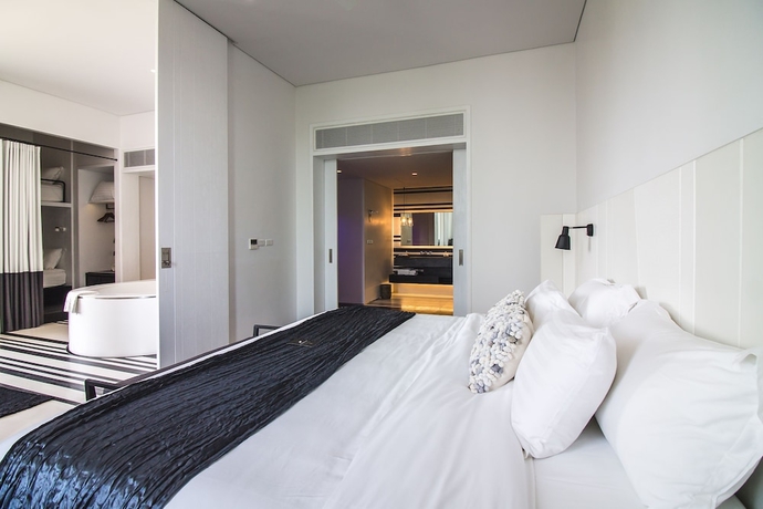 Imagen de la habitación del Hotel Veranda Pool Suite. Foto 2