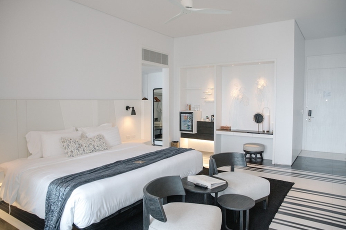 Imagen de la habitación del Hotel Veranda Pool Suite. Foto 16